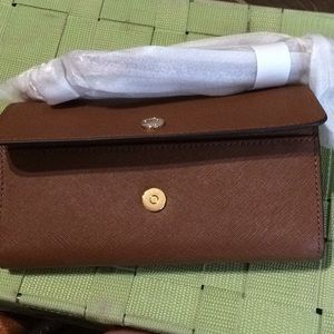 Michael kors wallet/handbag